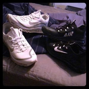 Nike air max both size 13